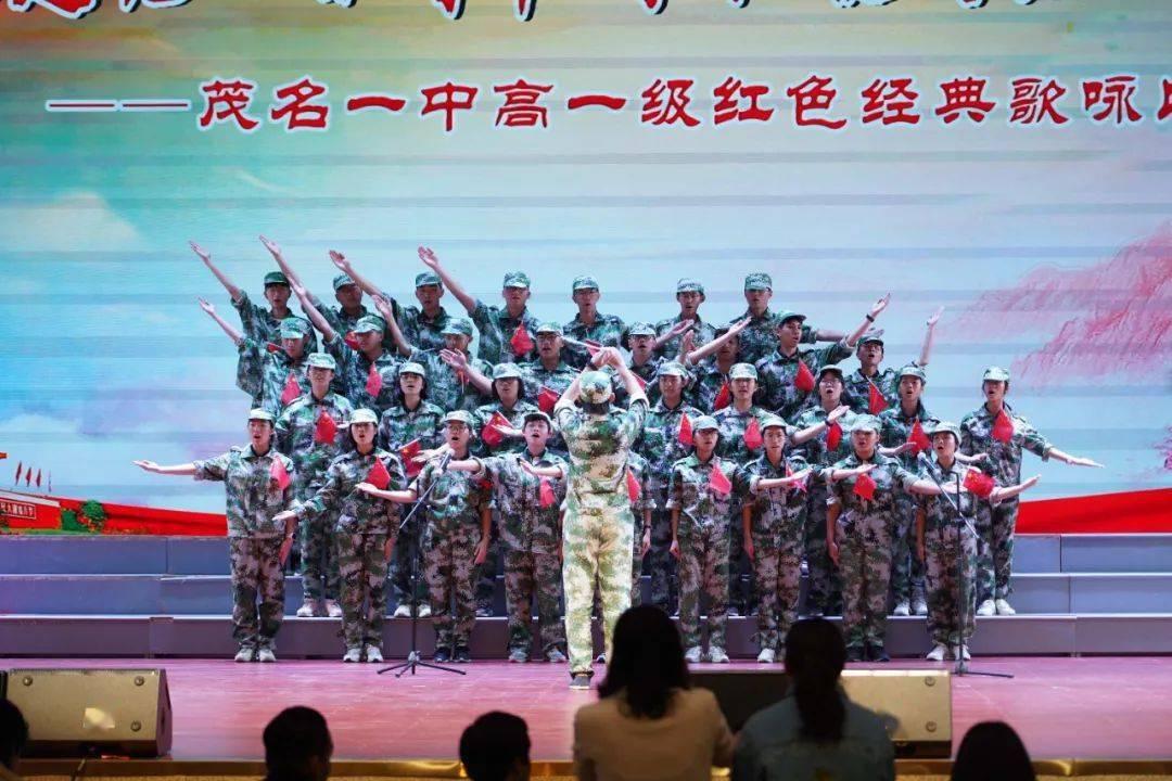 伊利蒙牛的奶是降低了国家标准吗