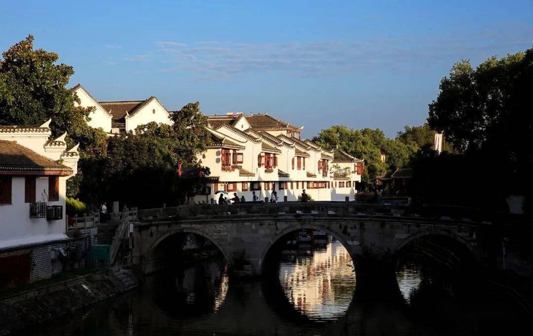 虫虫助手下载